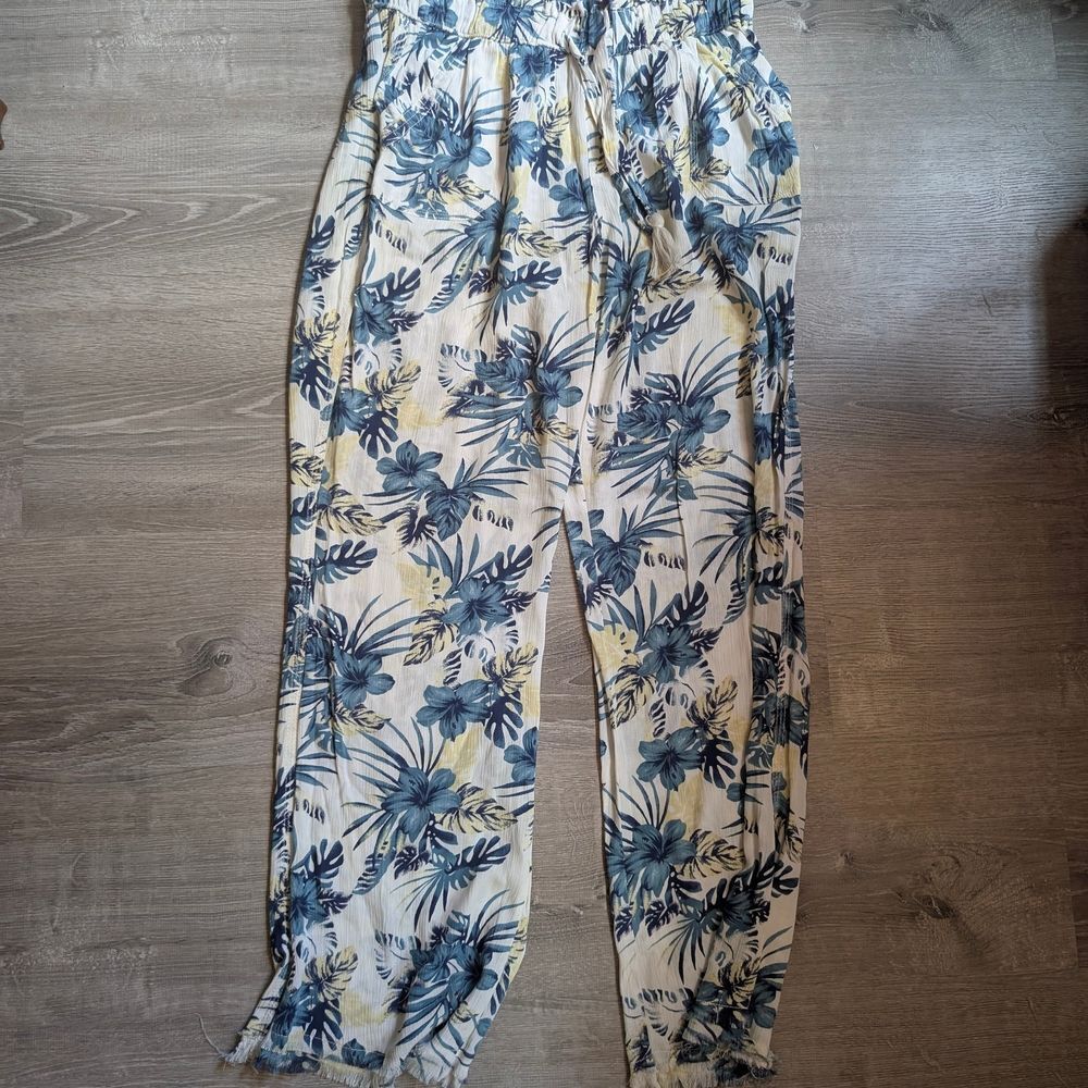 Rewash Tropical Blue and Cream Joggers
